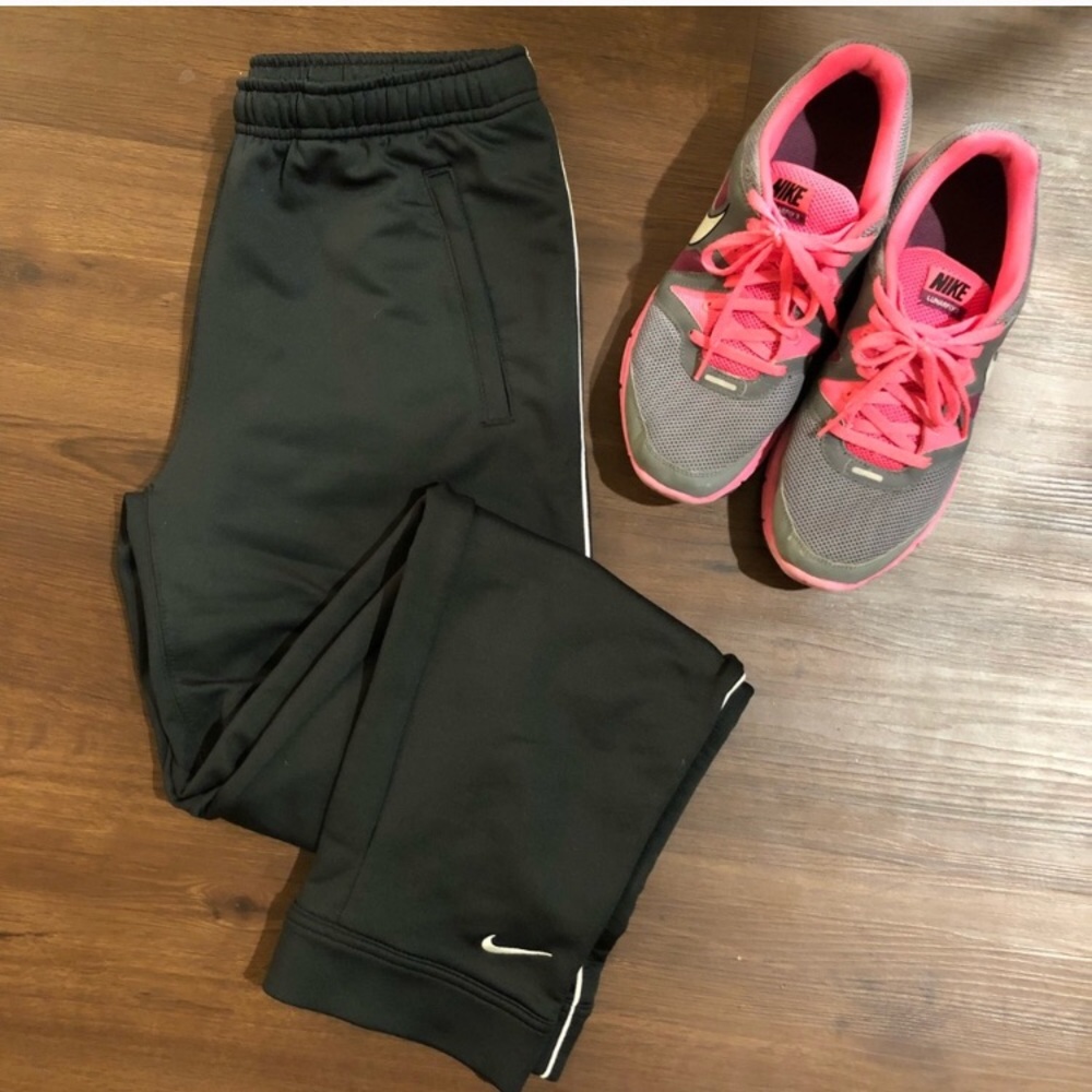 Size S Nike warm up sweats